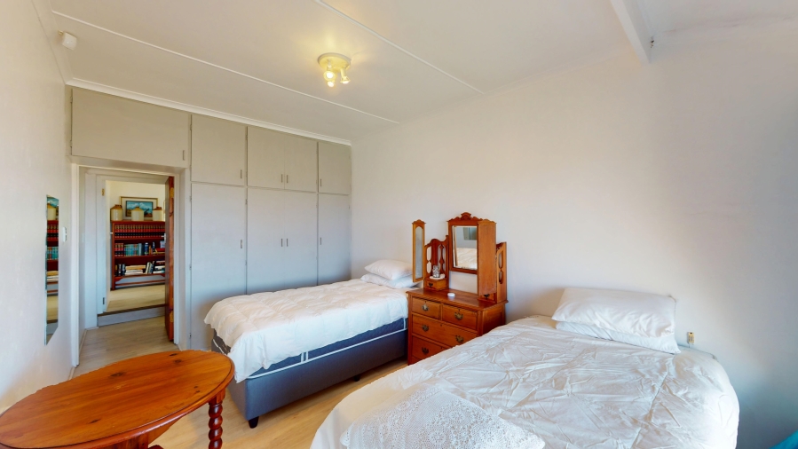 3 Bedroom Property for Sale in Palmiet Western Cape